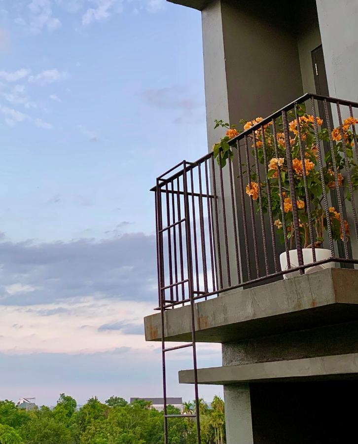 Kaia Gallery Hotel Хойан Экстерьер фото